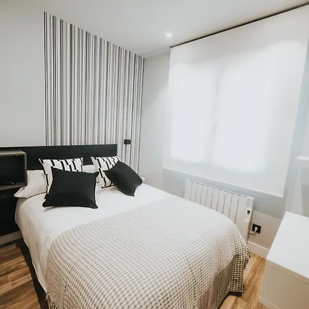Apartamentos Mk77 Leon - Palomera Exterior foto